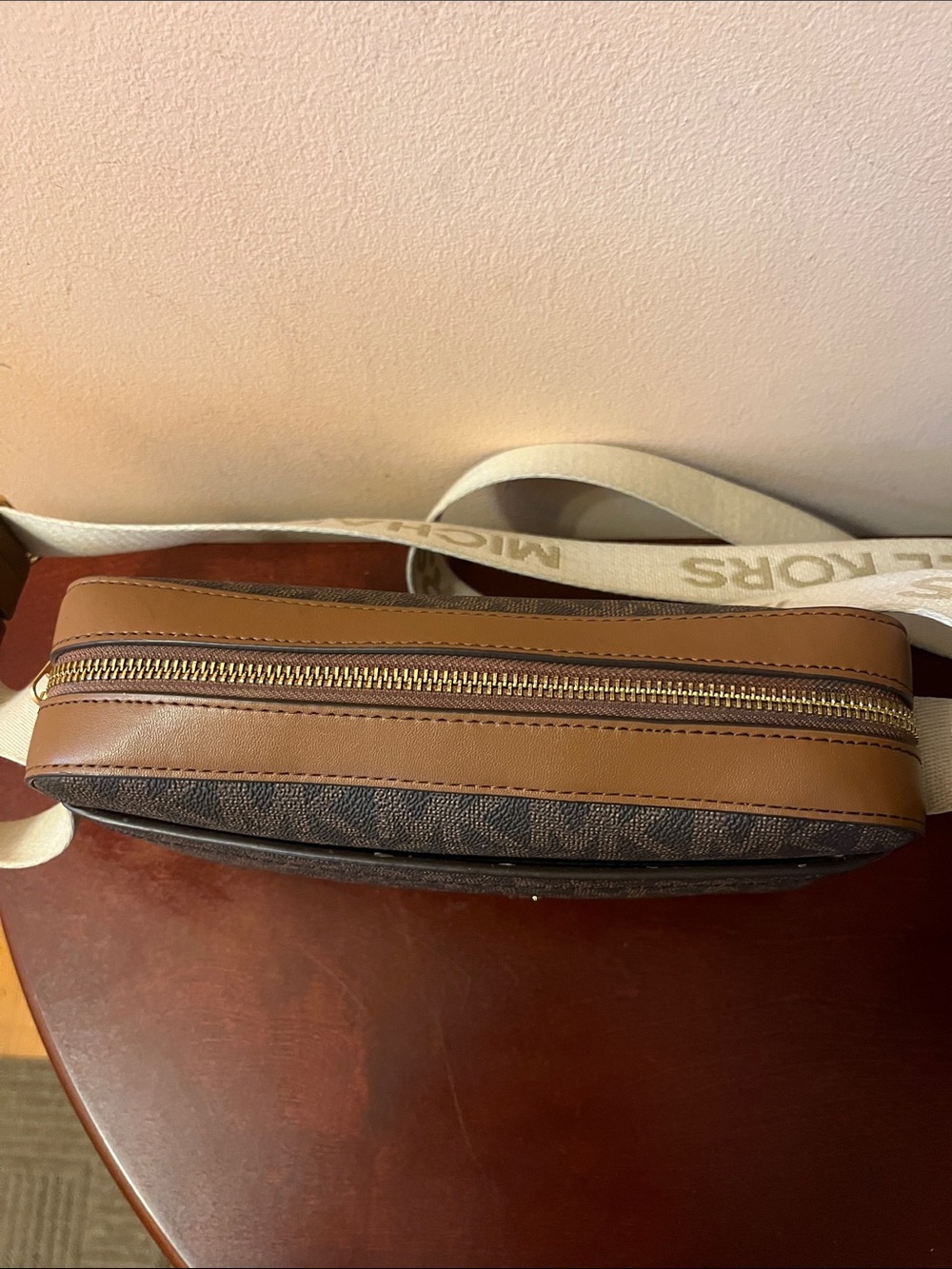 Michael Kors Brown Logo Crossbody Bag with Cream Strap - Picture 2 of 10